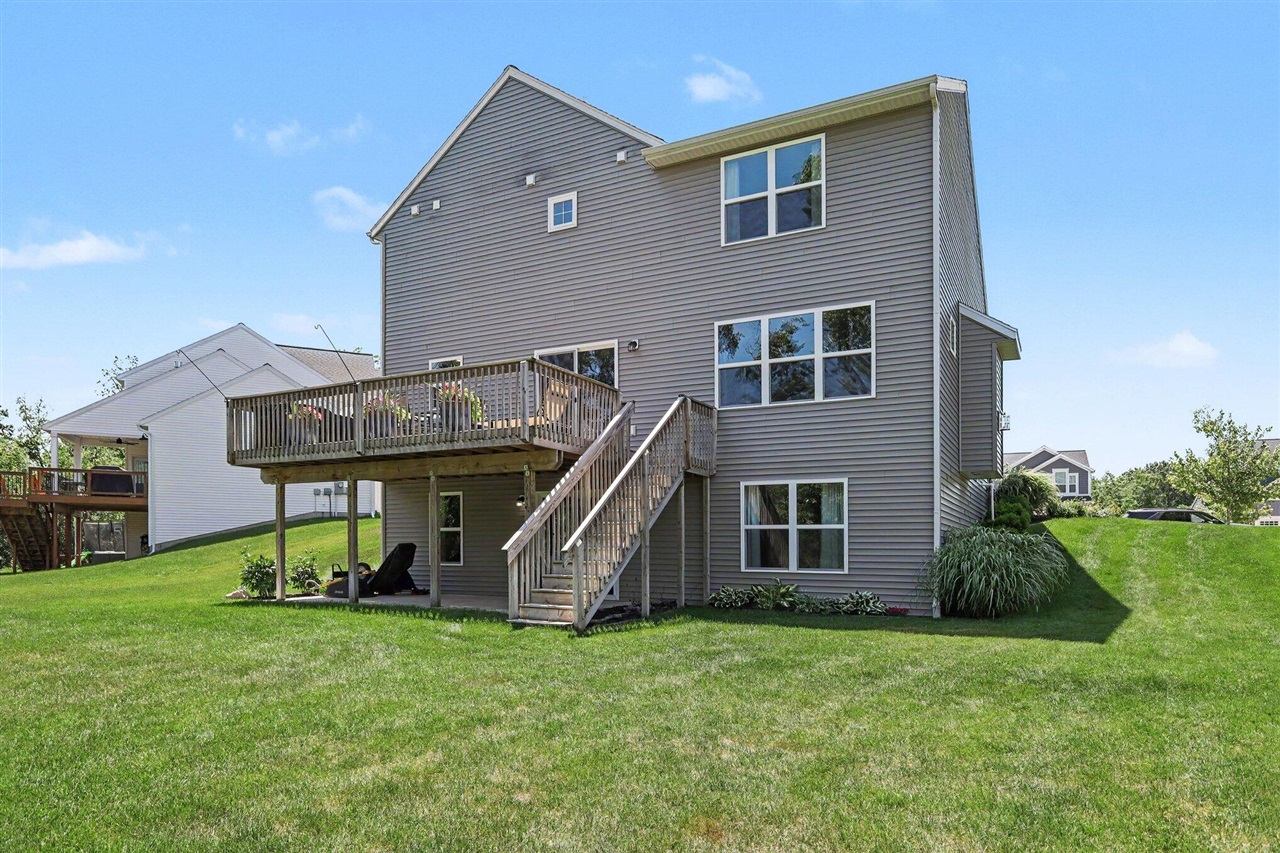 main property photo 24
