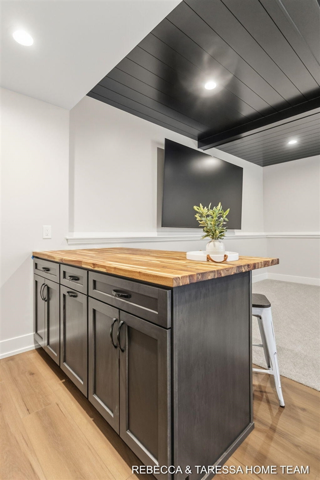 main property photo 89