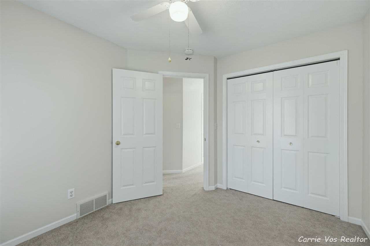 property viewer photo 19