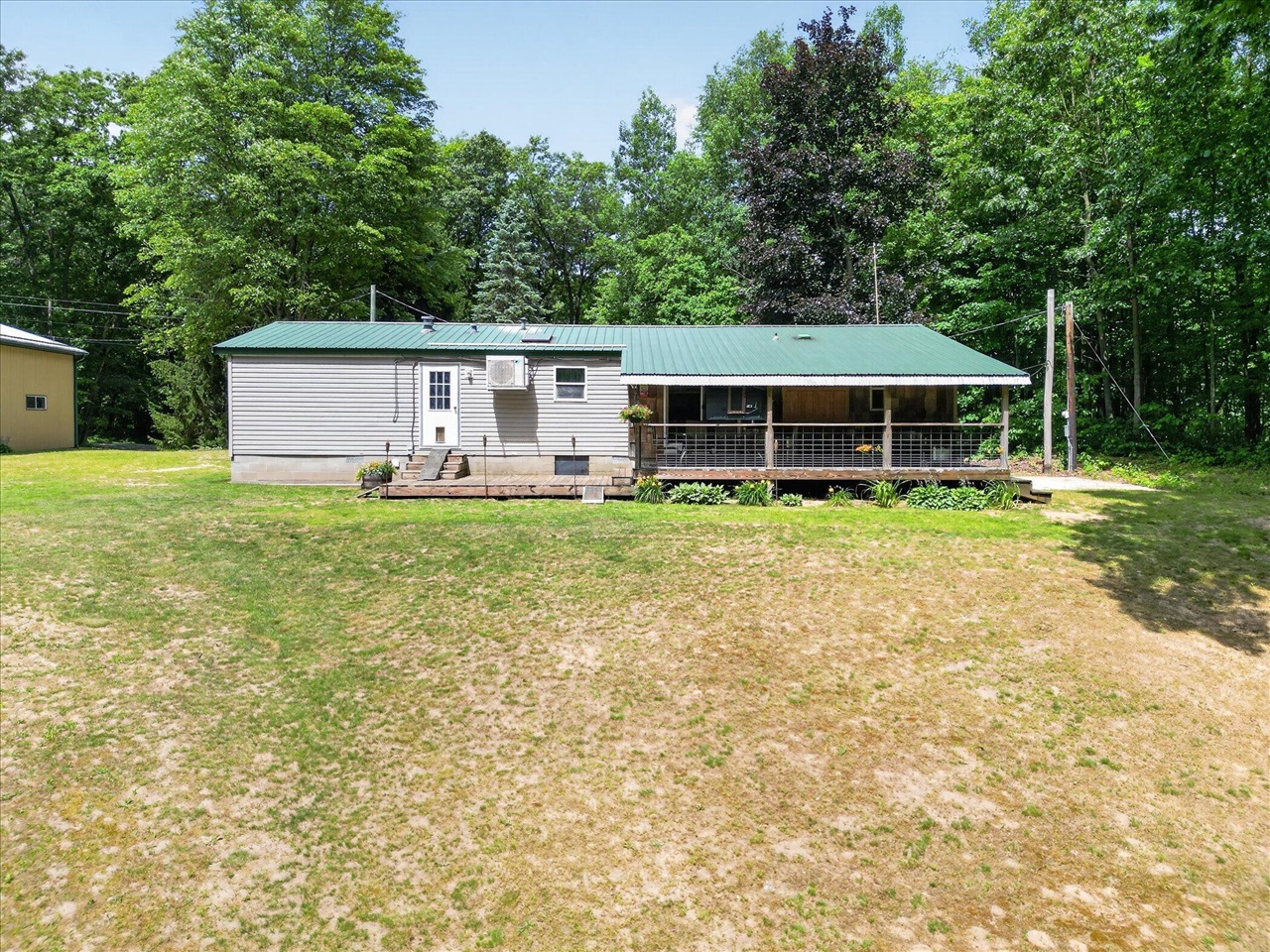 main property photo 54