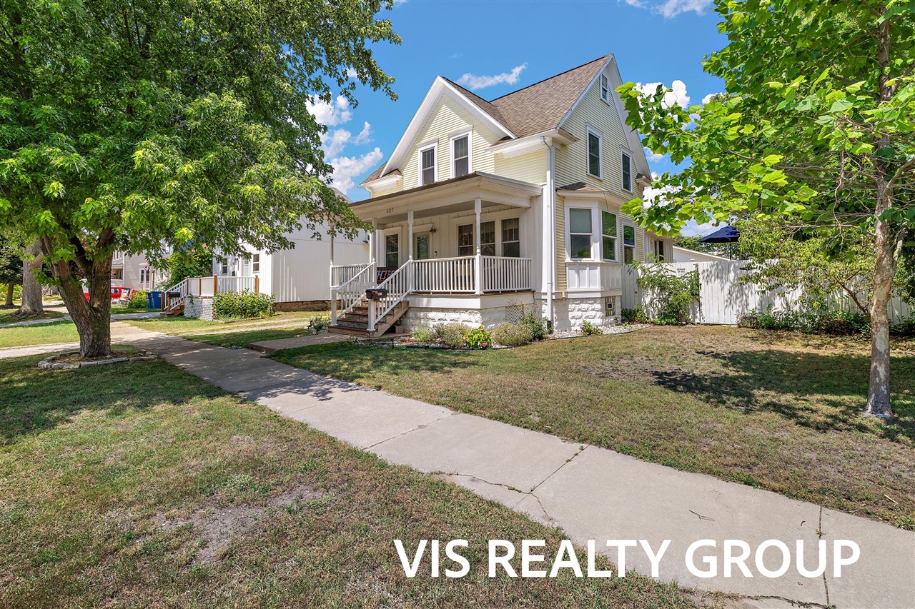 main property photo 3