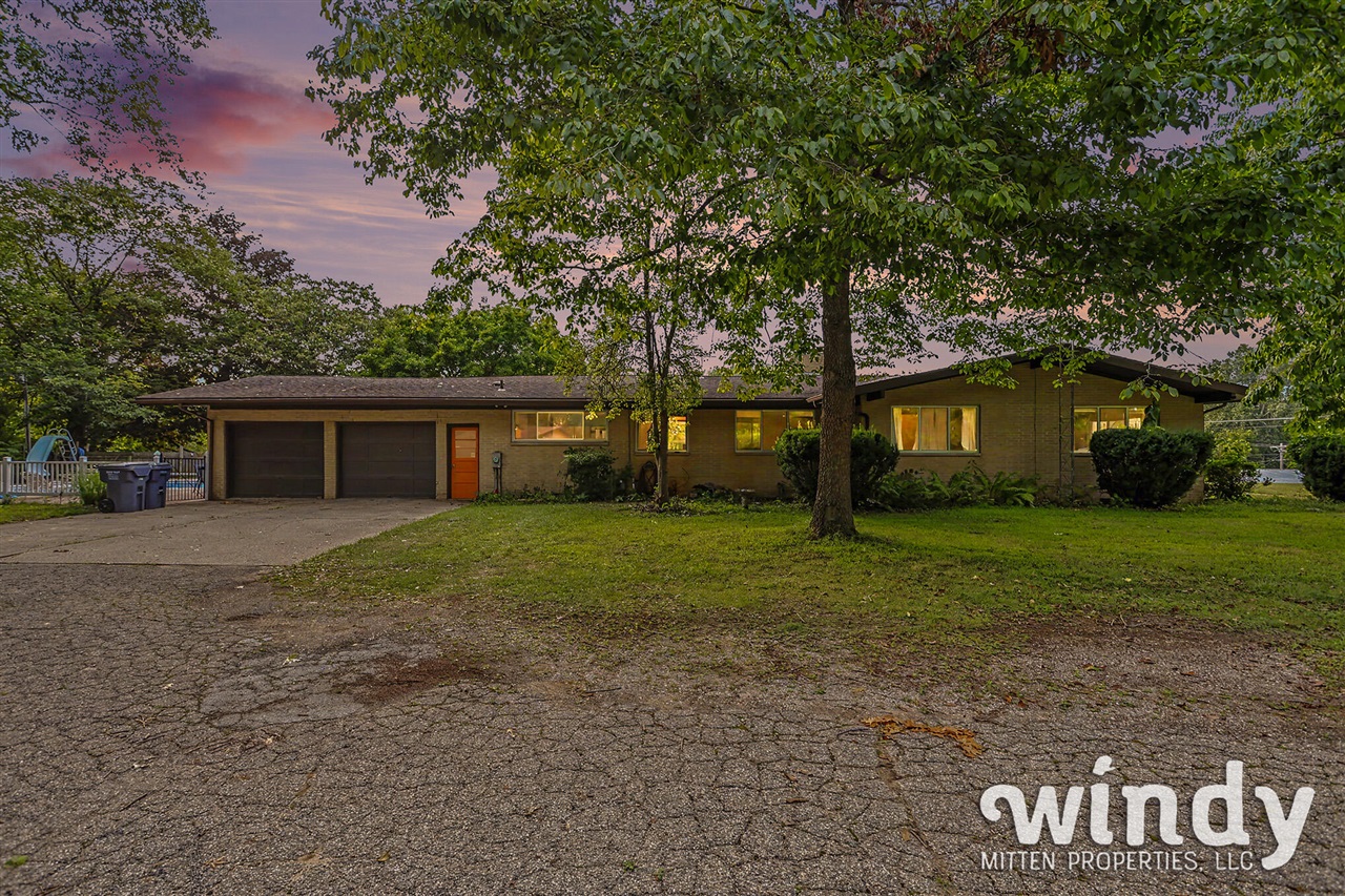 main property photo 69