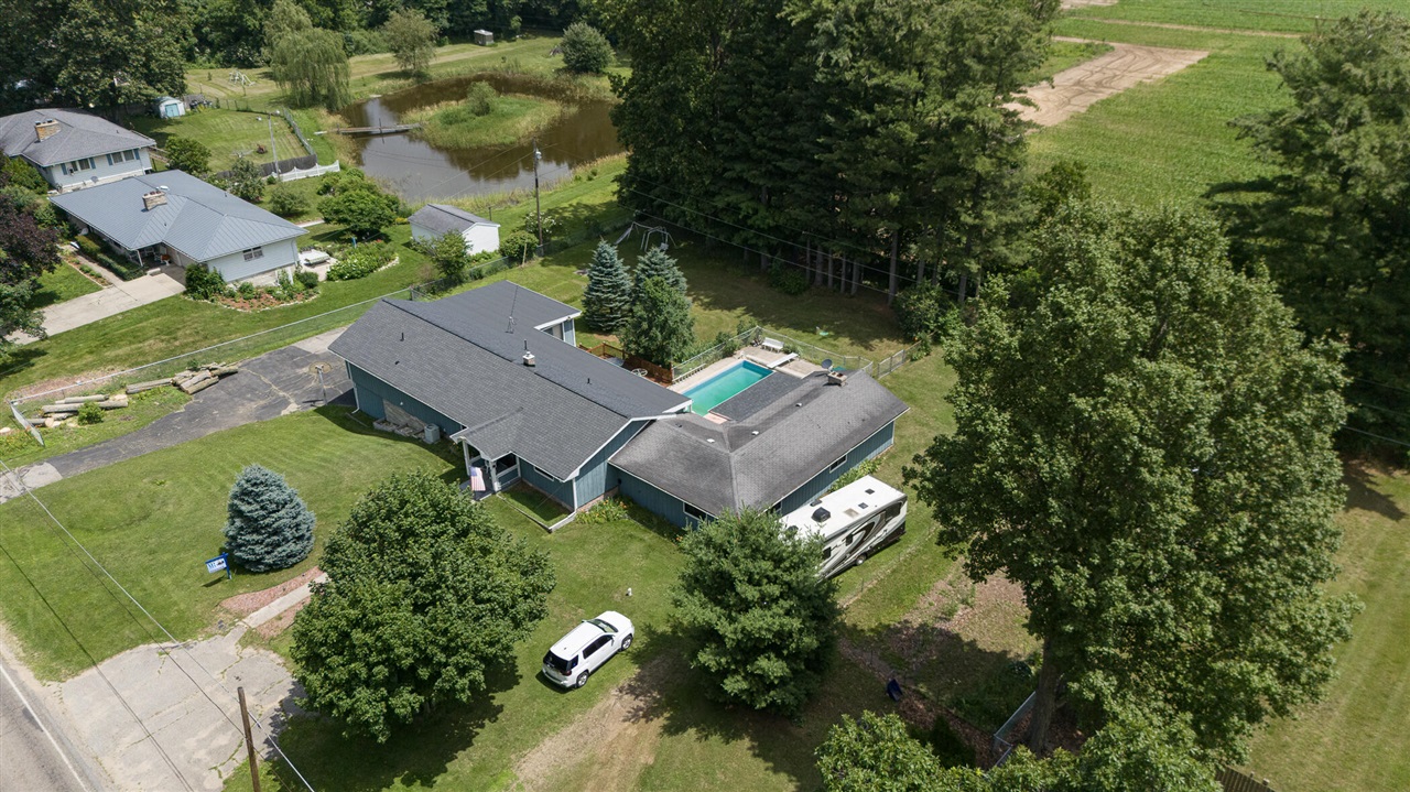 main property photo 67