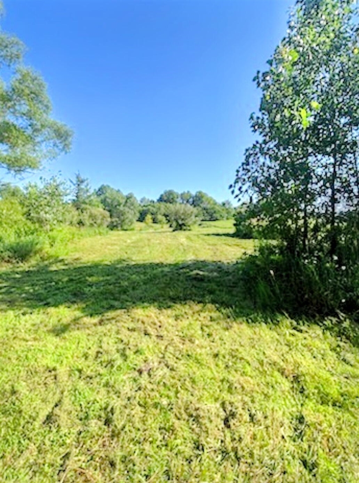 main property photo 25