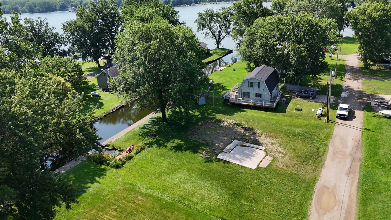 main property photo 9