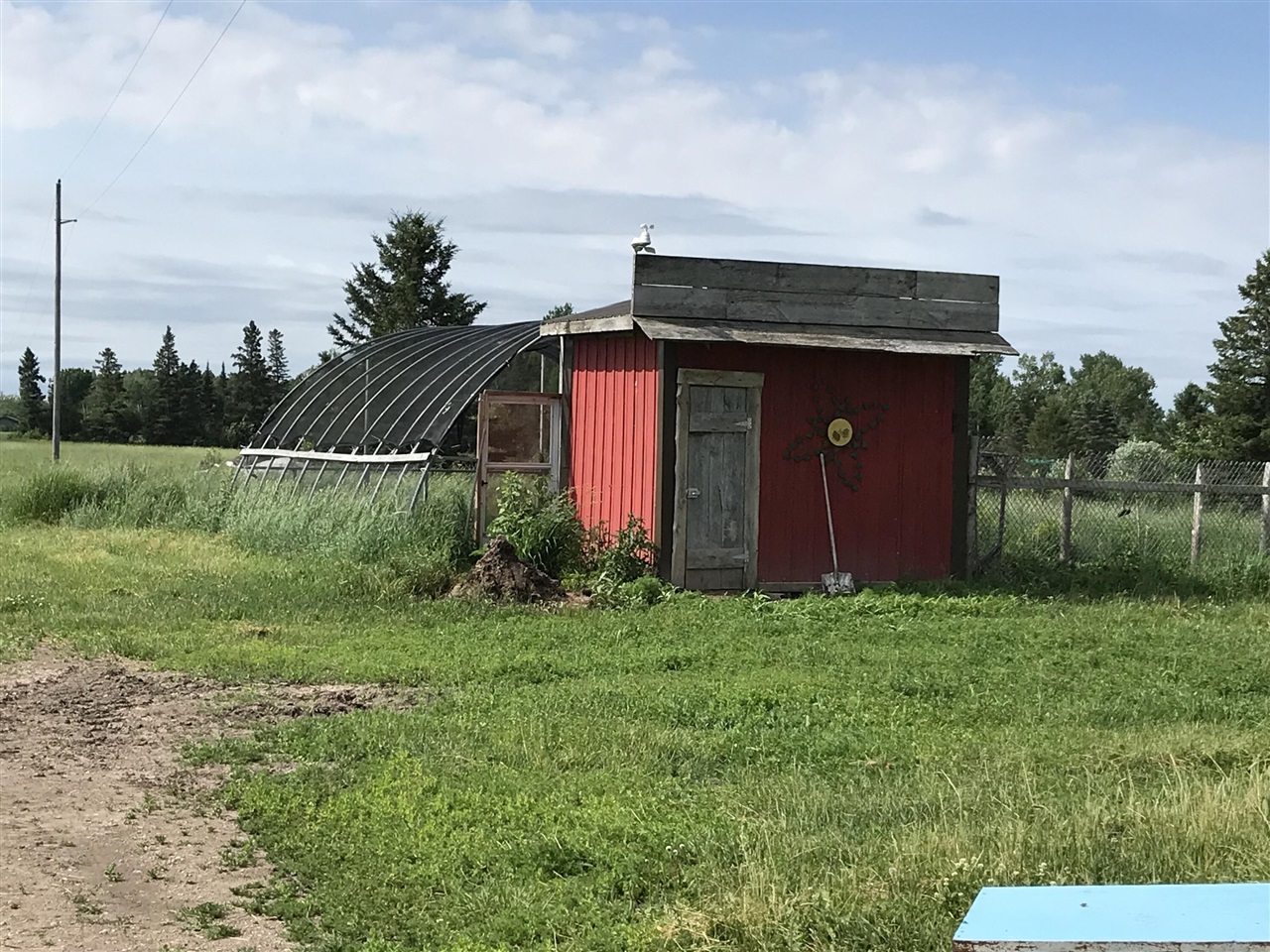 main property photo 18