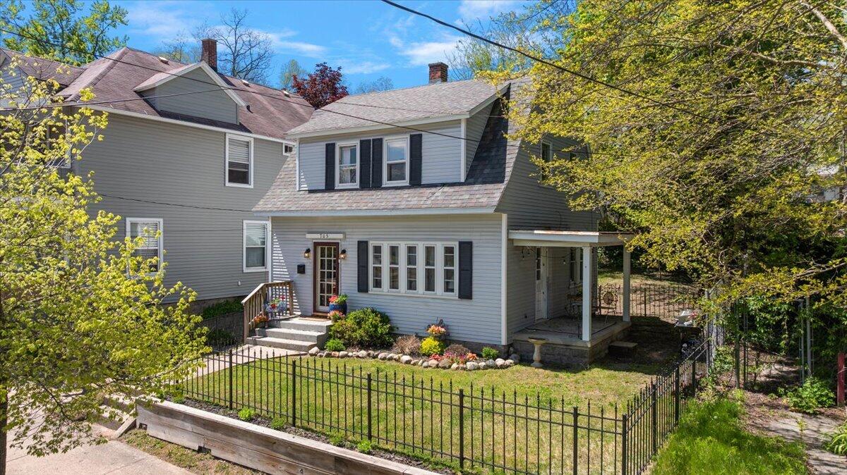 main property photo 26
