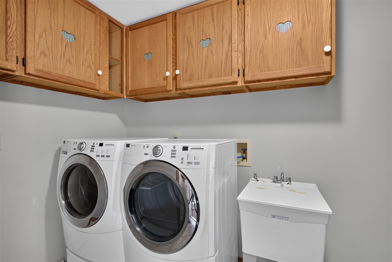 main property photo 57
