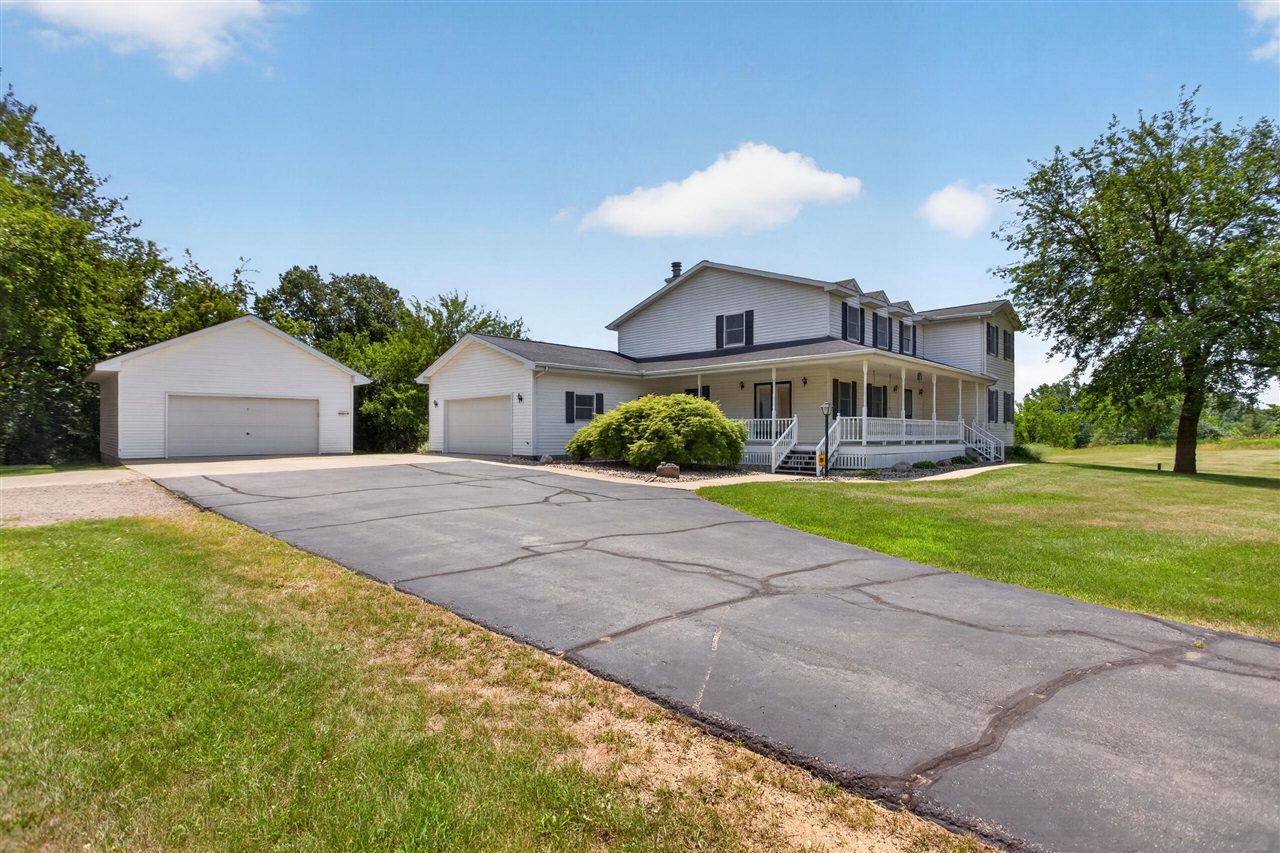 main property photo 81