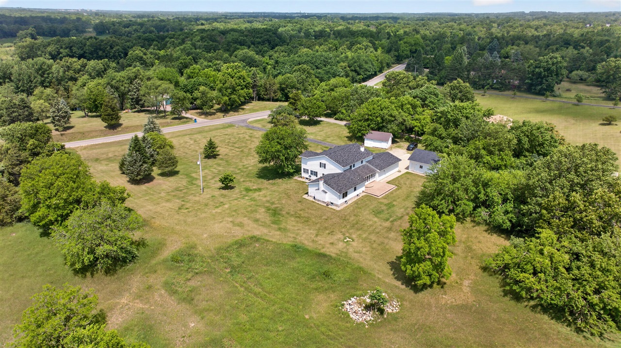 main property photo 88