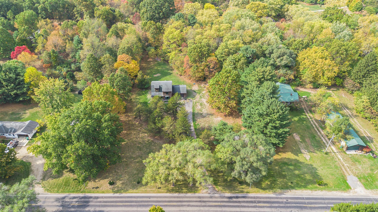 main property photo 26