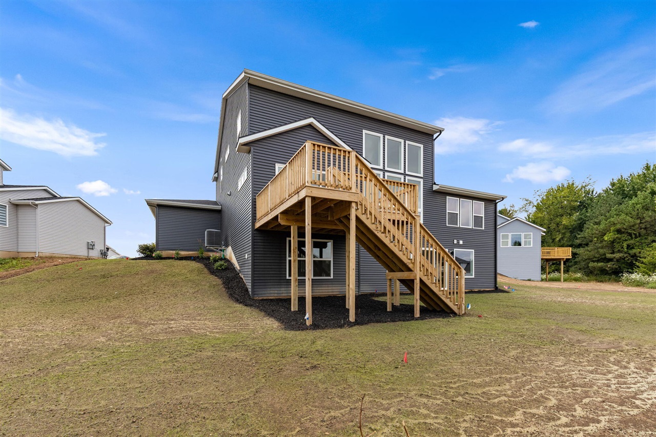 main property photo 61