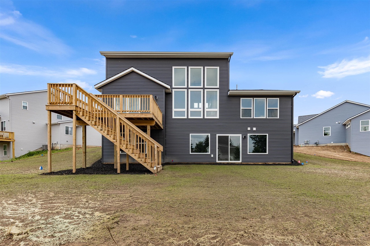 main property photo 67