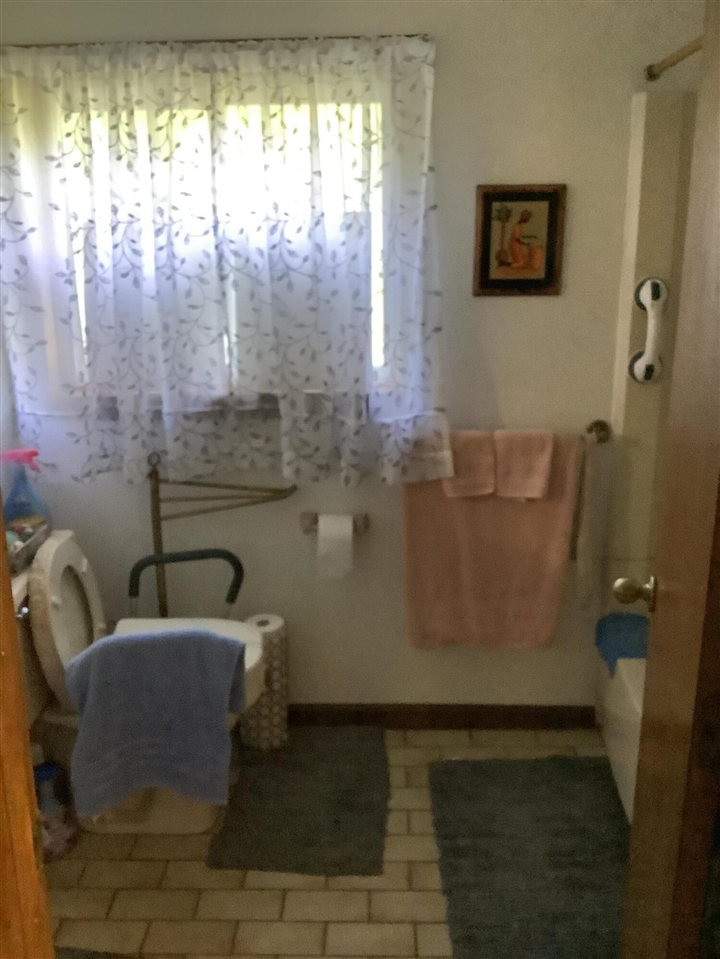 main property photo 59