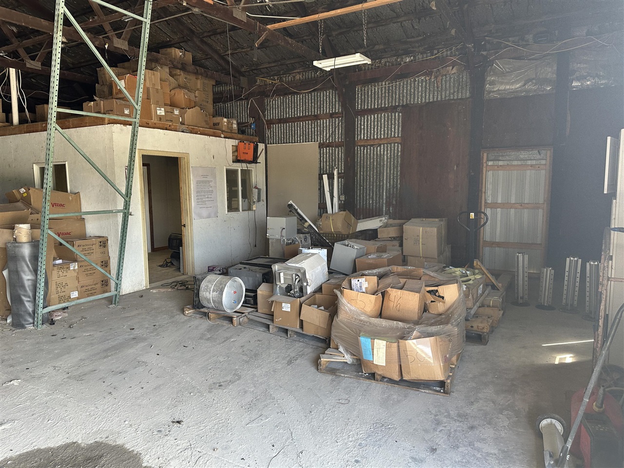 main property photo 8