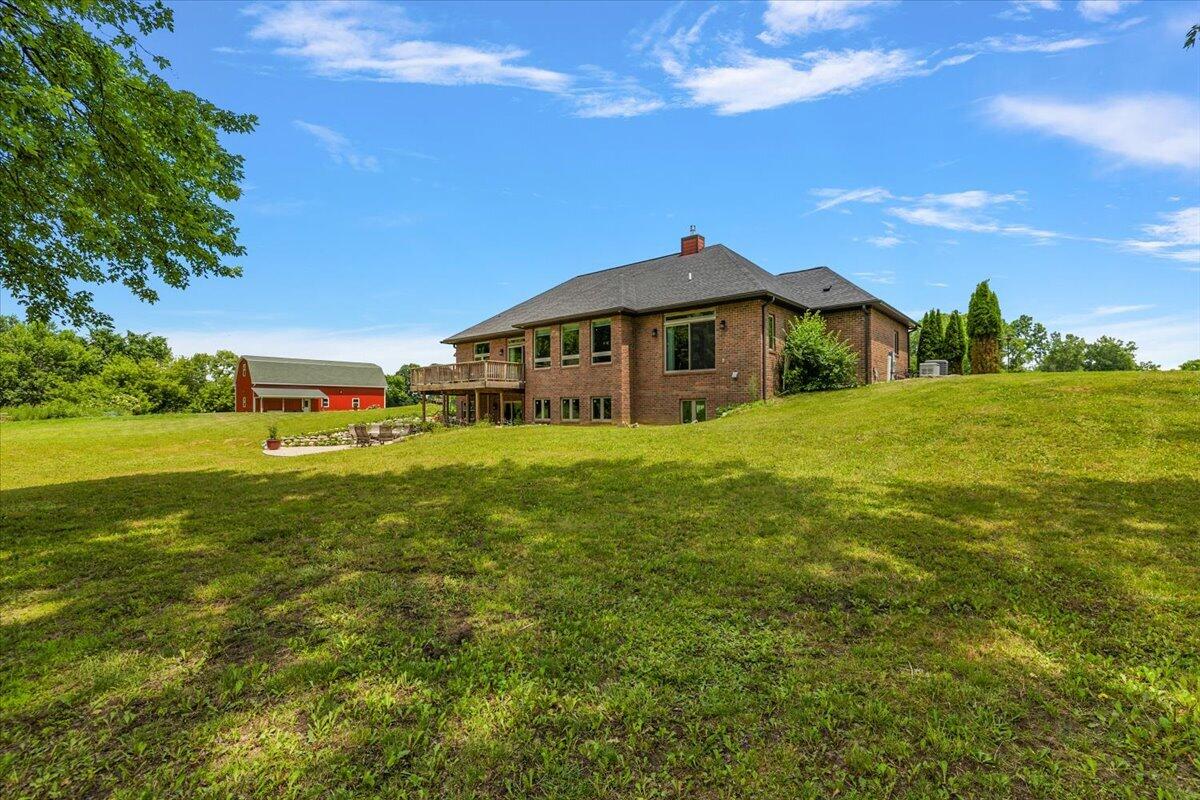 main property photo 49