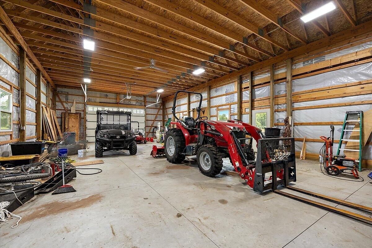 main property photo 62