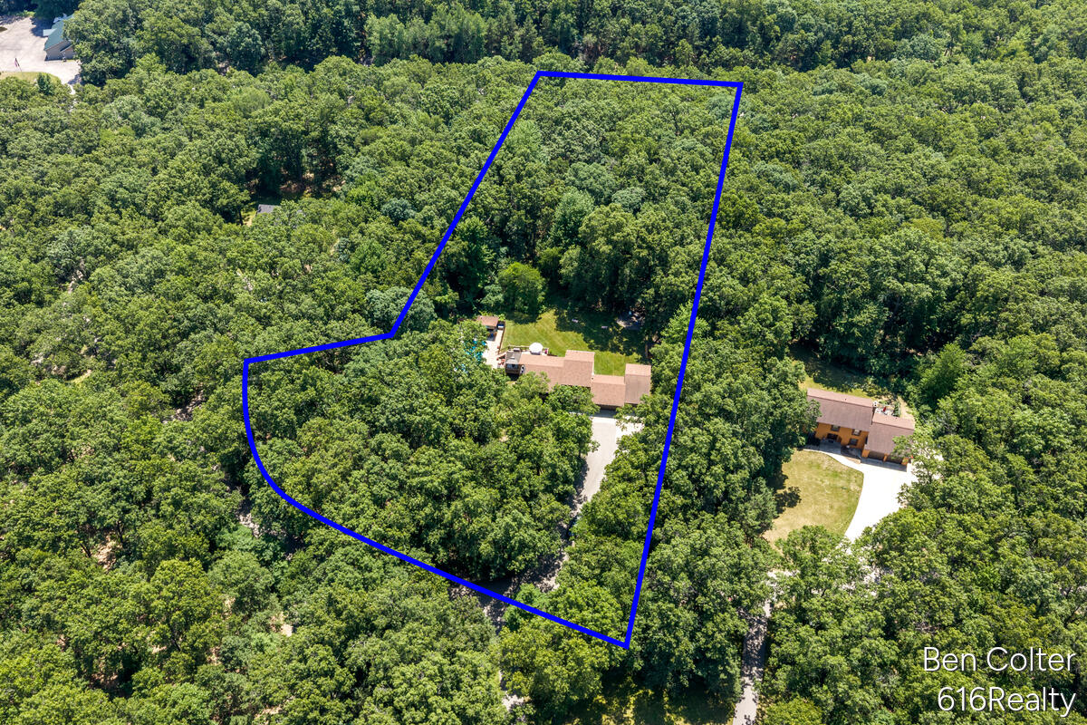 main property photo 38