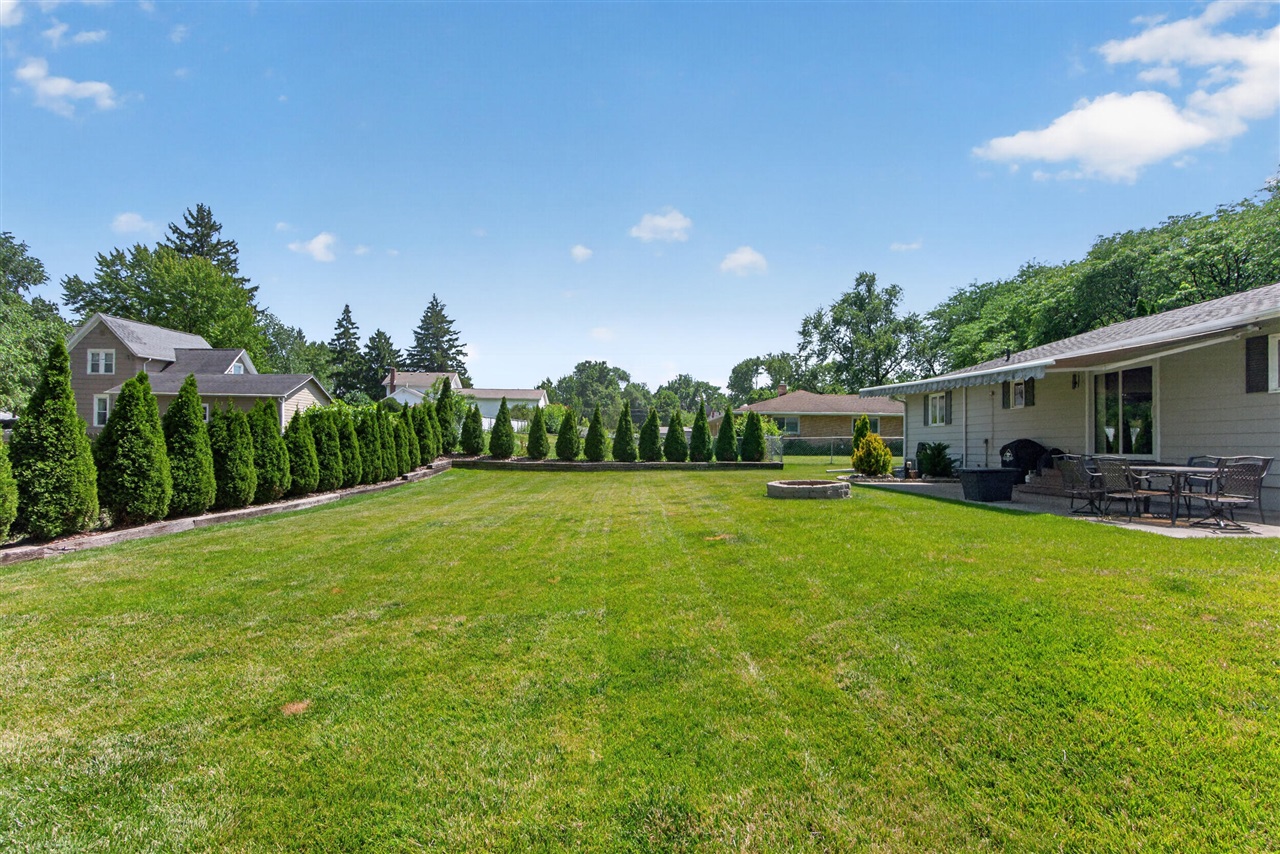 main property photo 47
