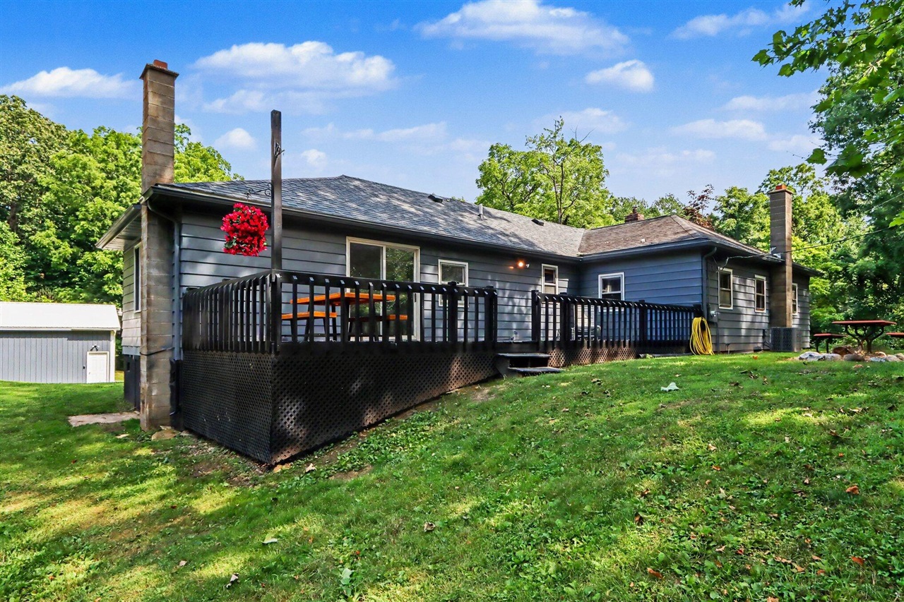 main property photo 22