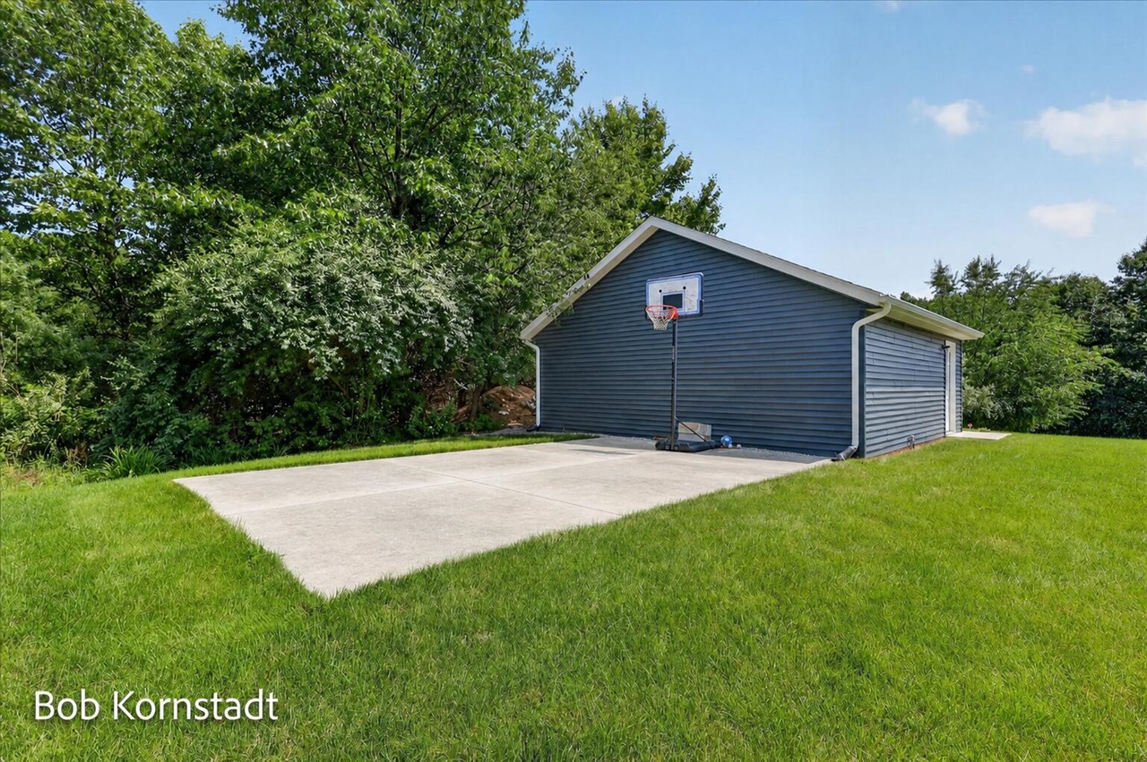 main property photo 43