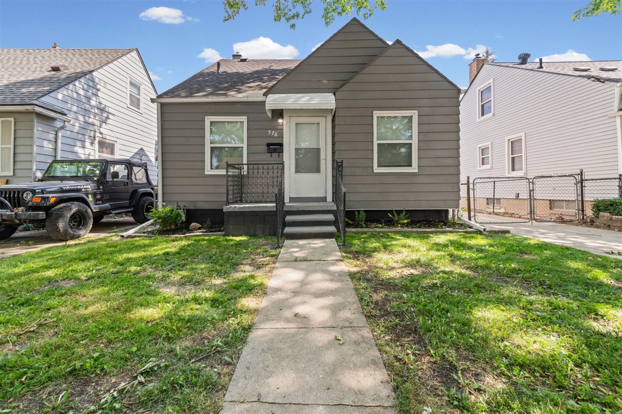main property photo 1