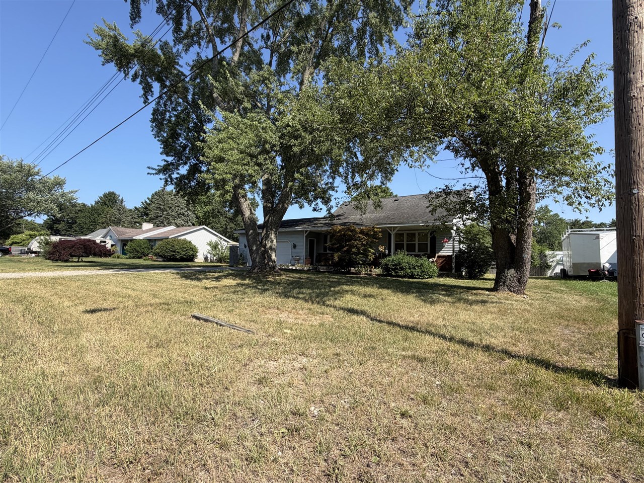 property viewer photo 3