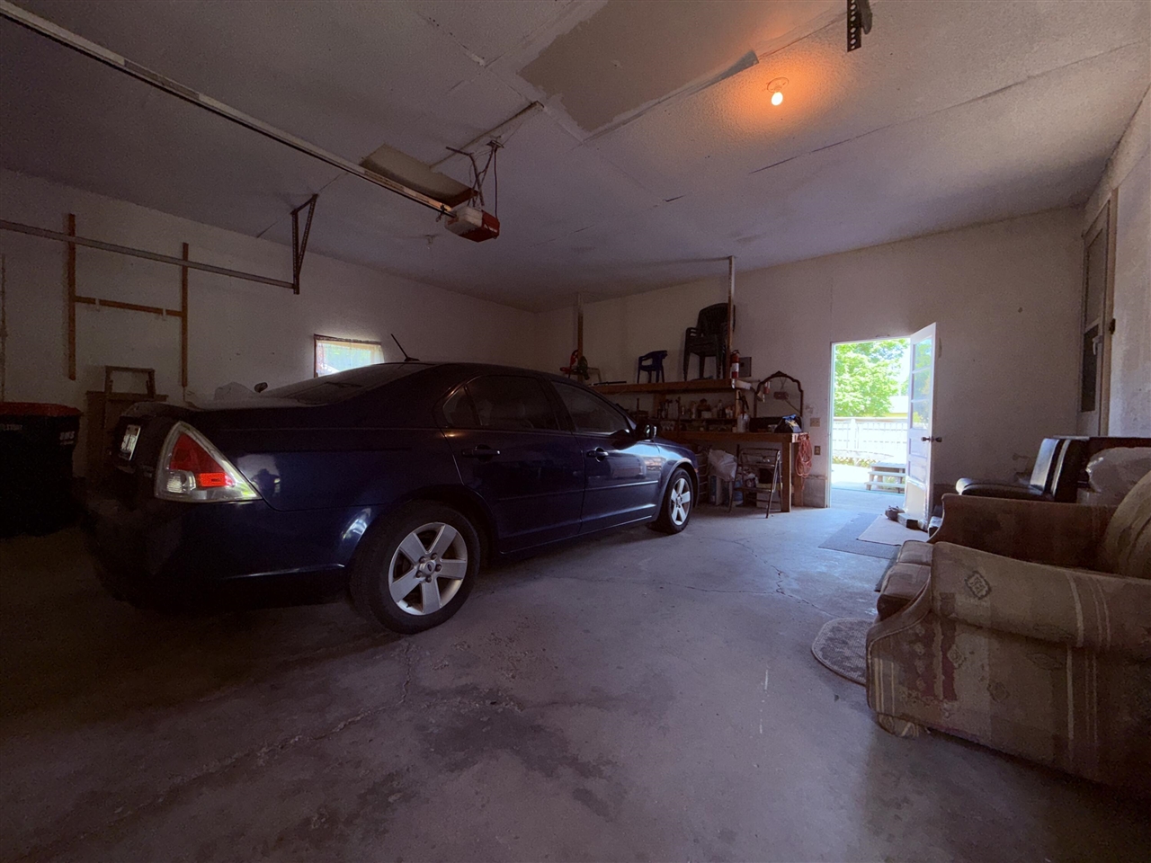 property viewer photo 45