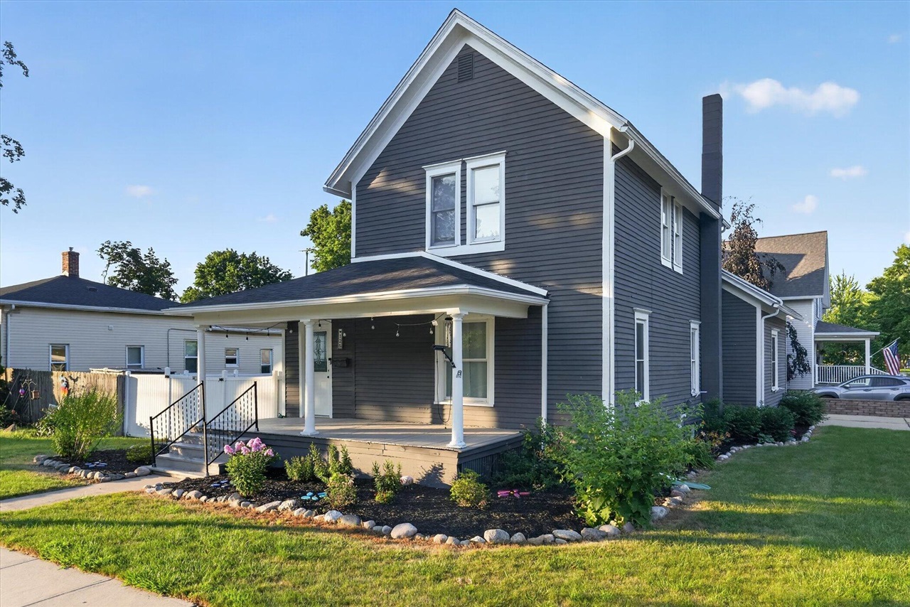 main property photo 3