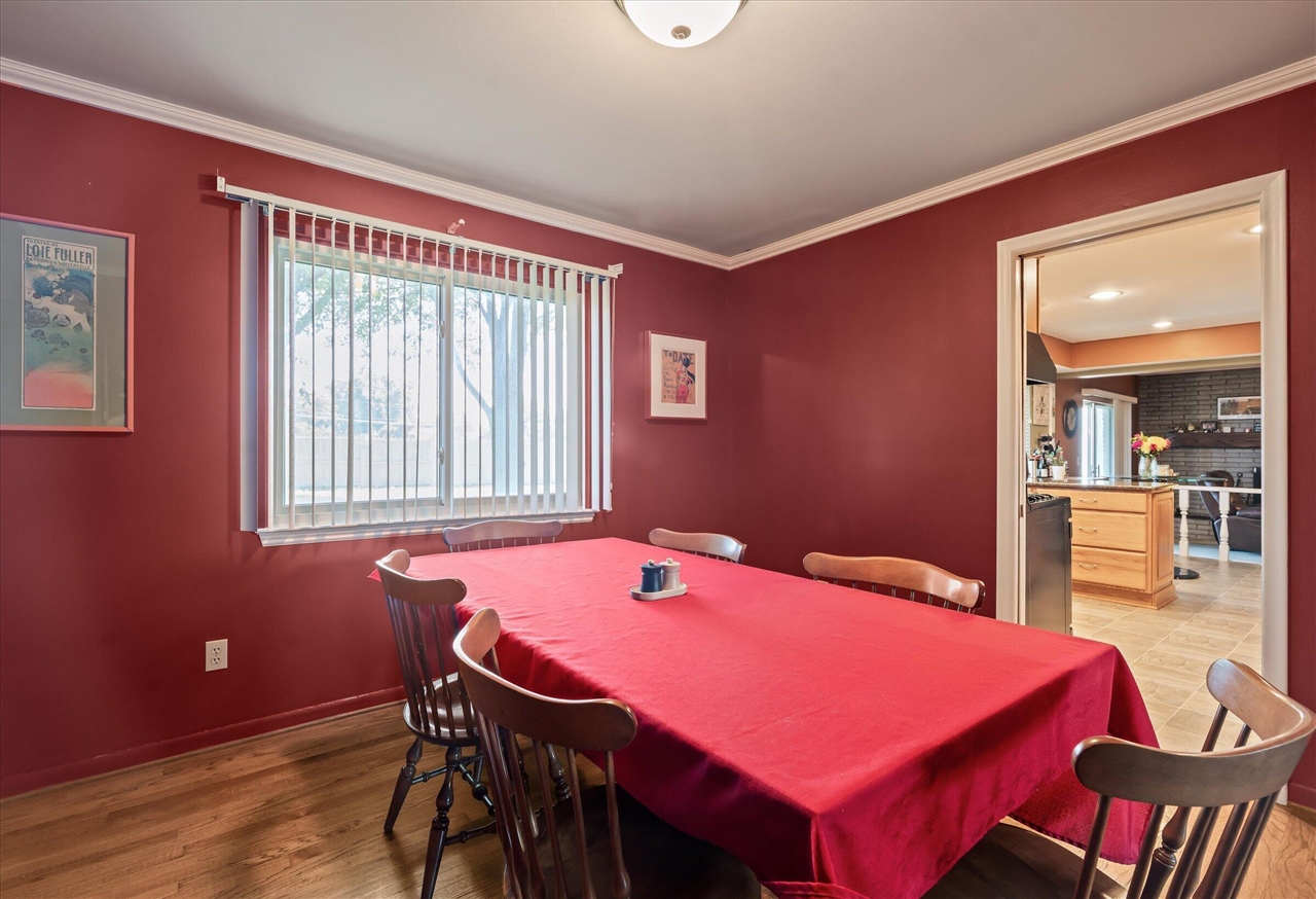 property viewer photo 11