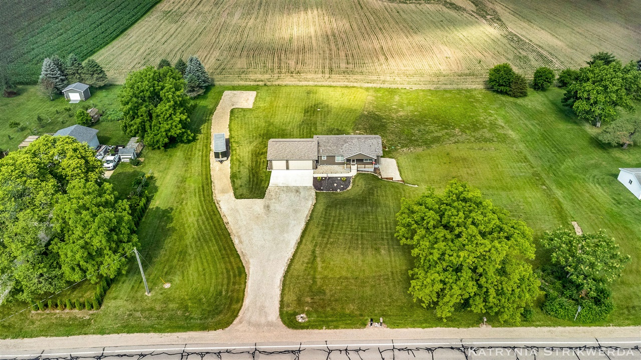 main property photo 65