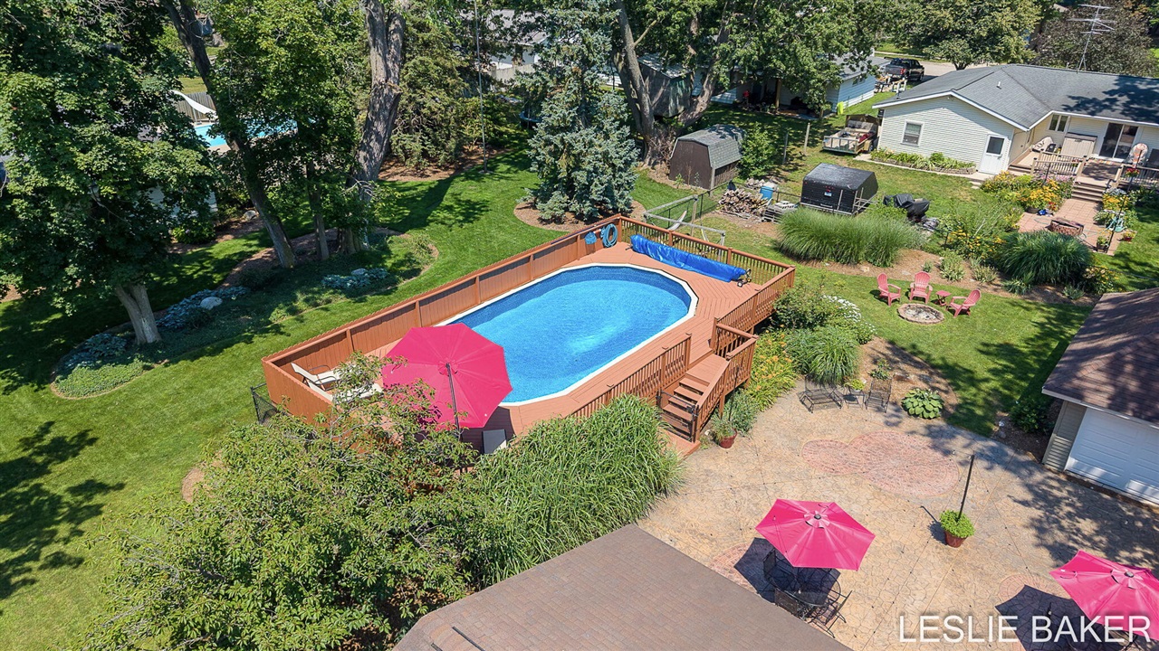 main property photo 78