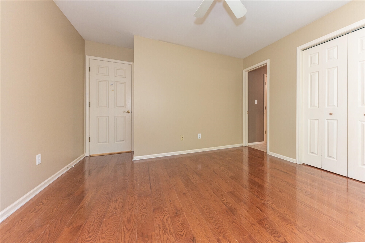 main property photo 57
