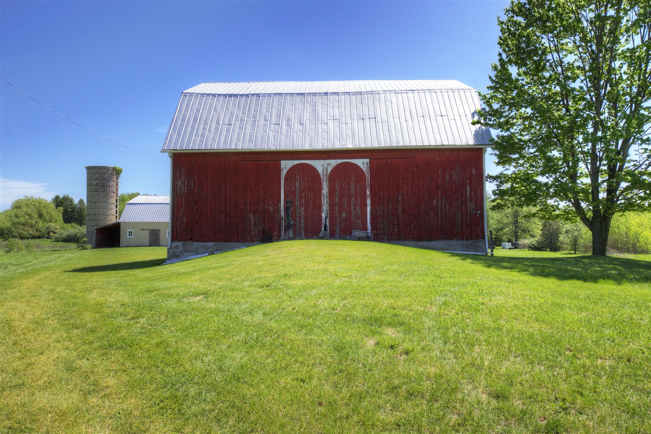 main property photo 77