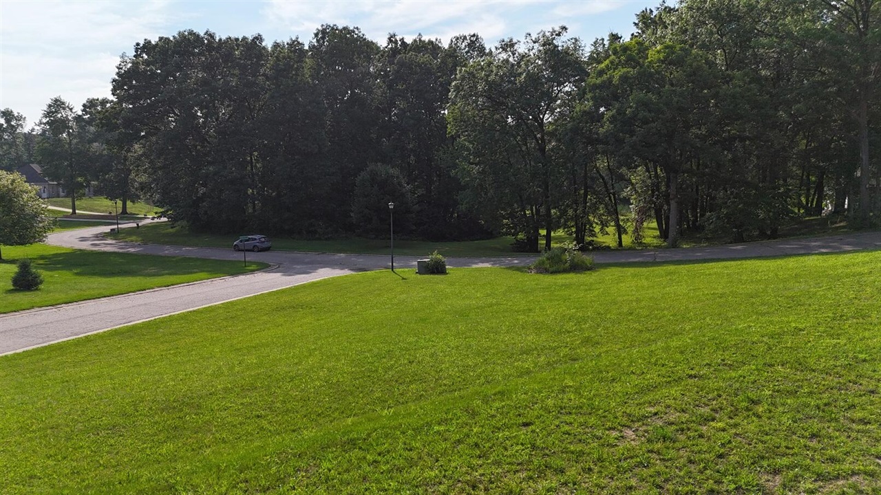 main property photo 20