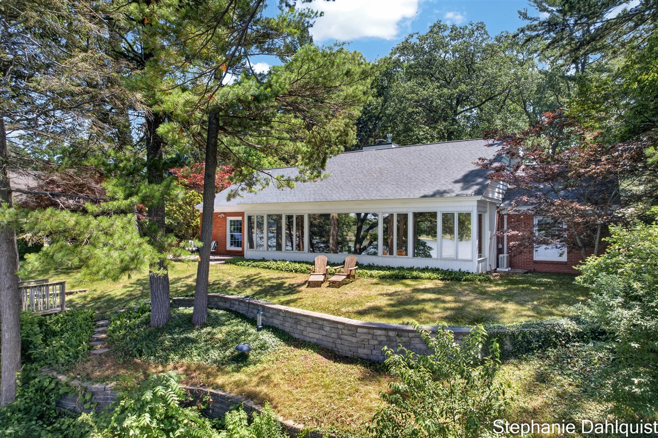 main property photo 69