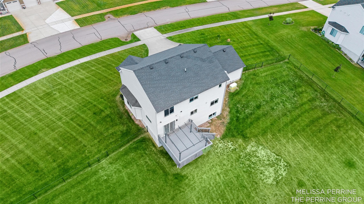main property photo 63