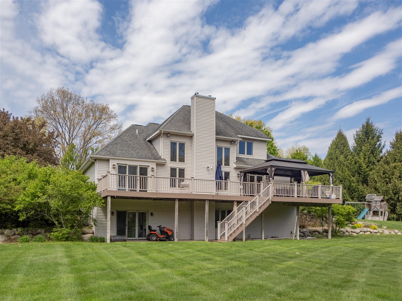 main property photo 55