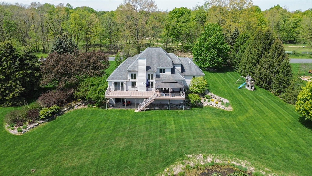 main property photo 59