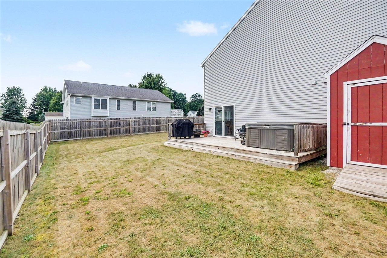main property photo 34