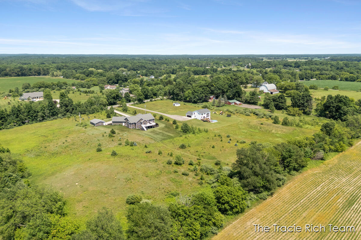main property photo 80
