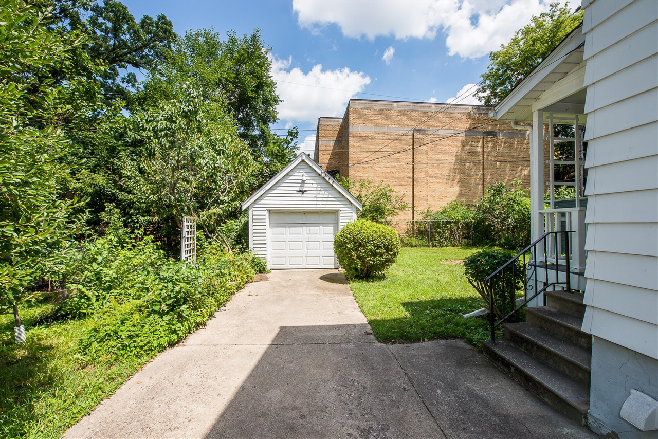 main property photo 56