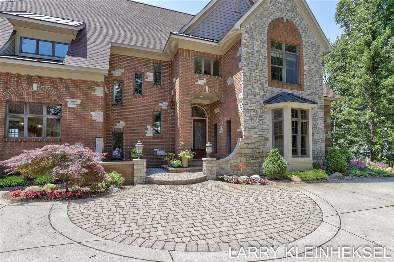 main property photo 85