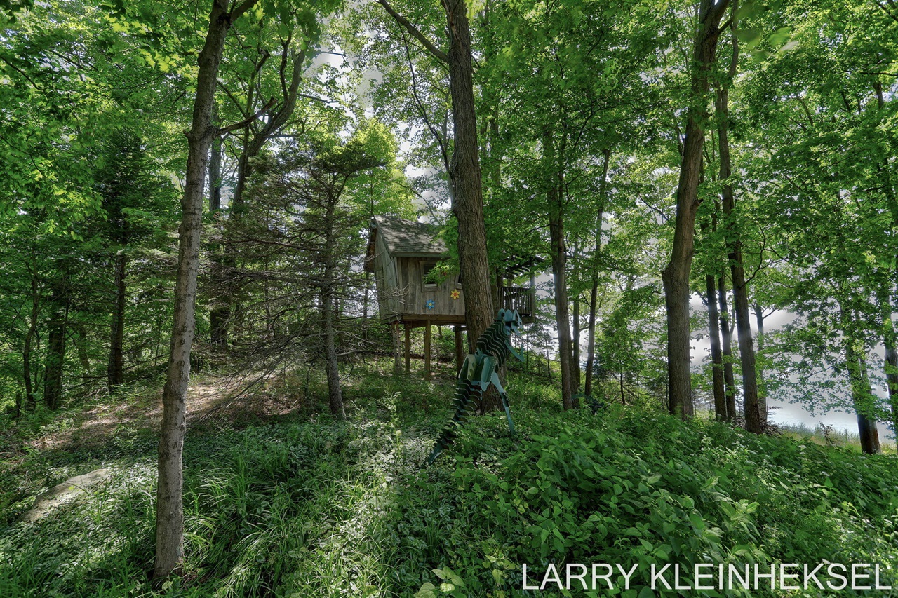 main property photo 97