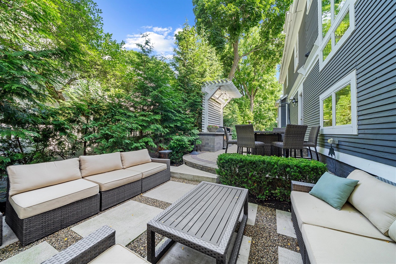 main property photo 73