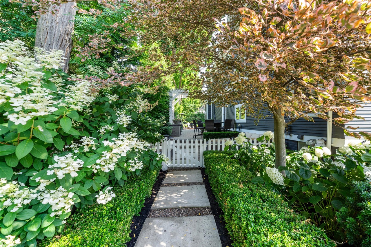 main property photo 80