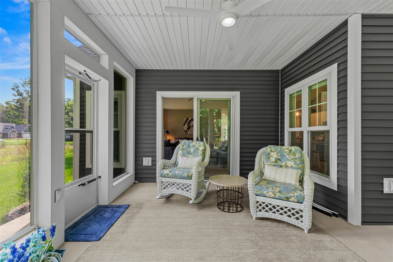 main property photo 68