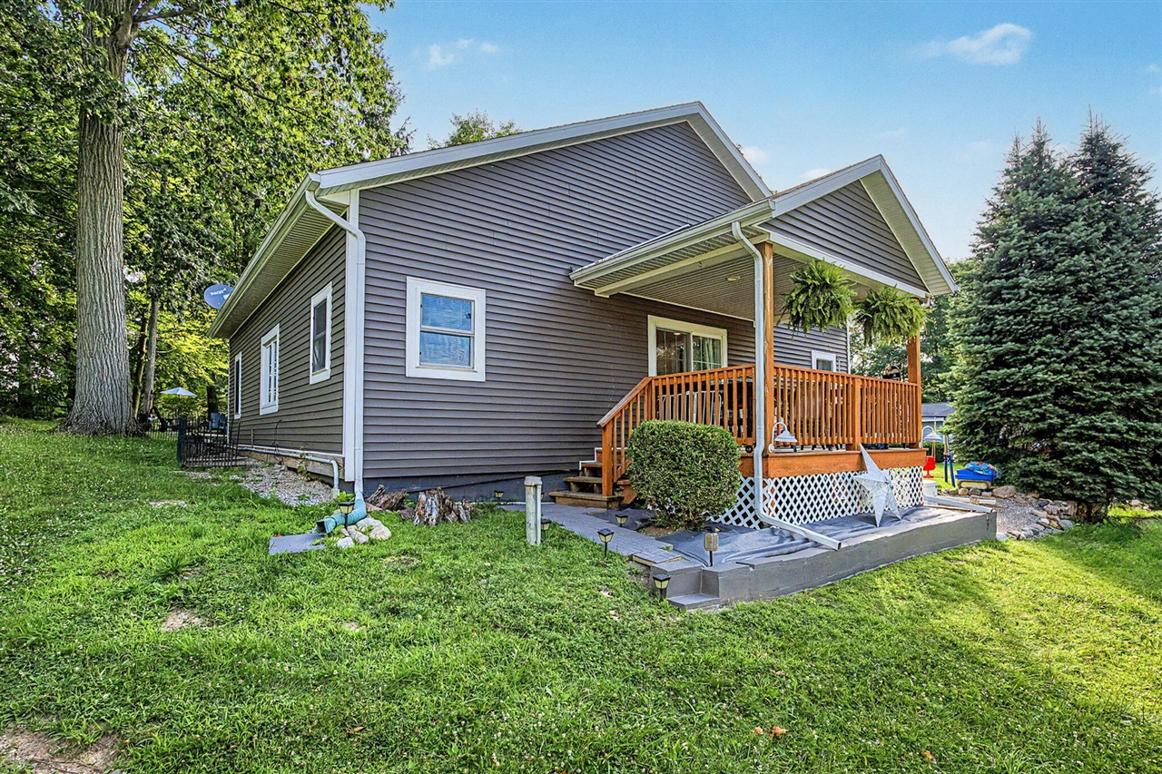 main property photo 2