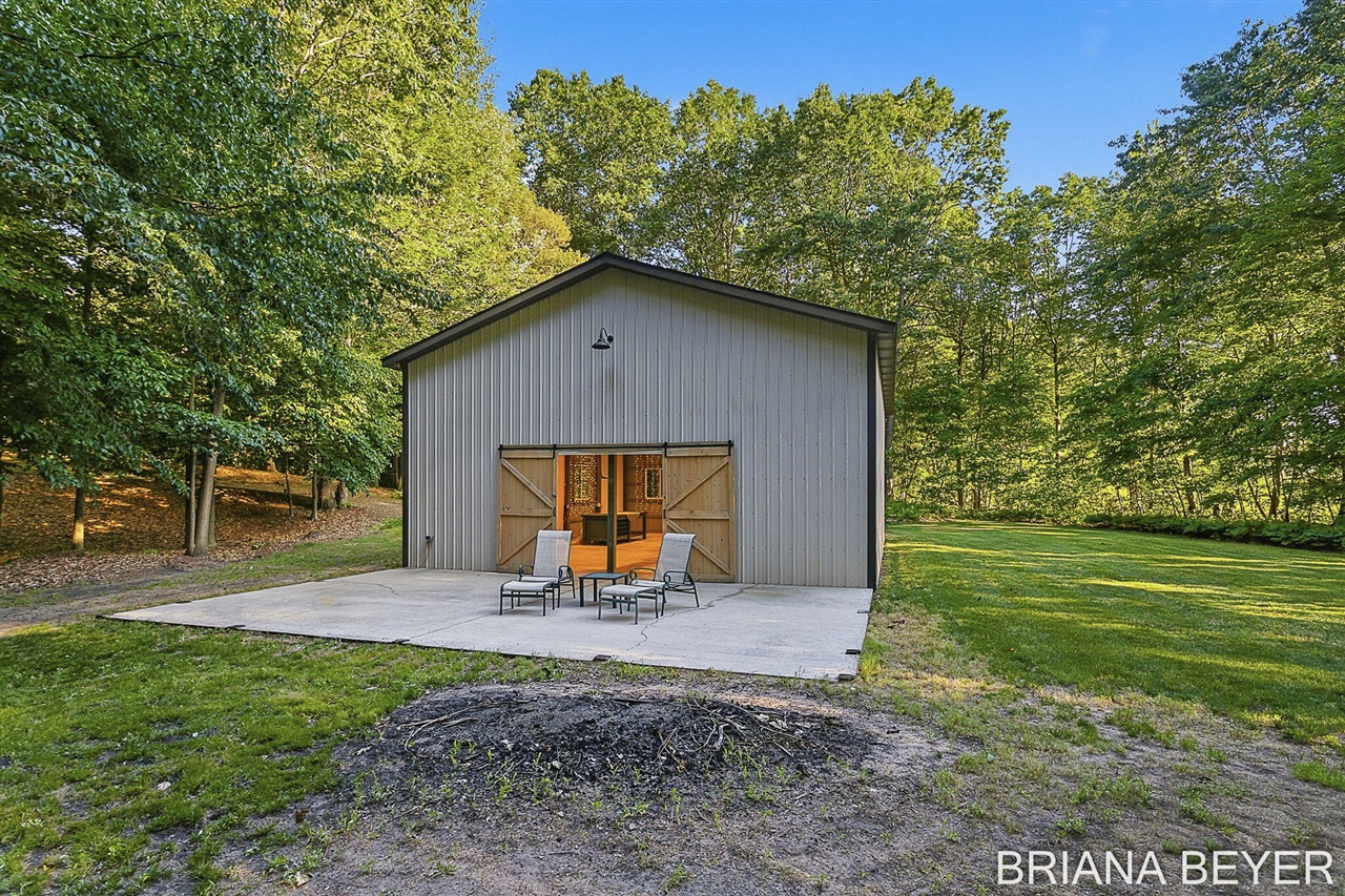 main property photo 63