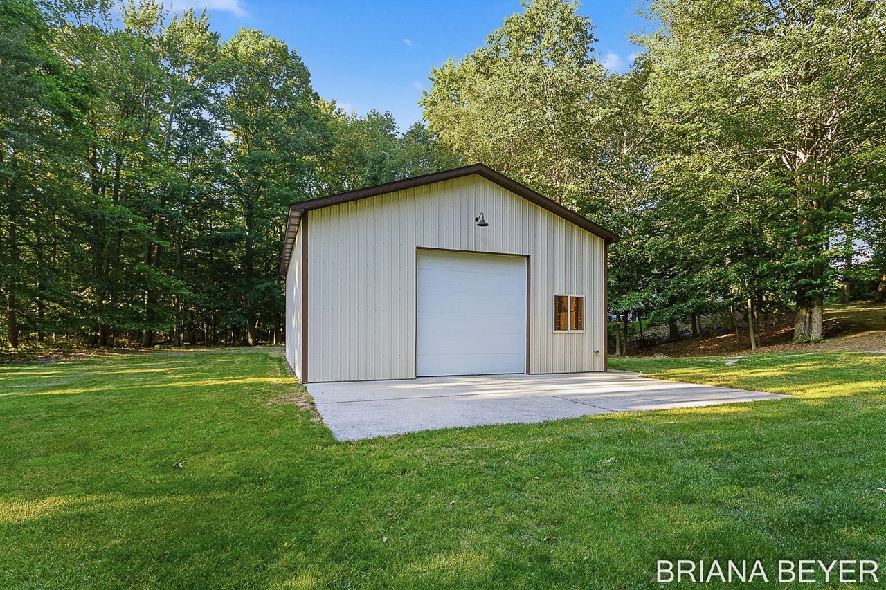 main property photo 64